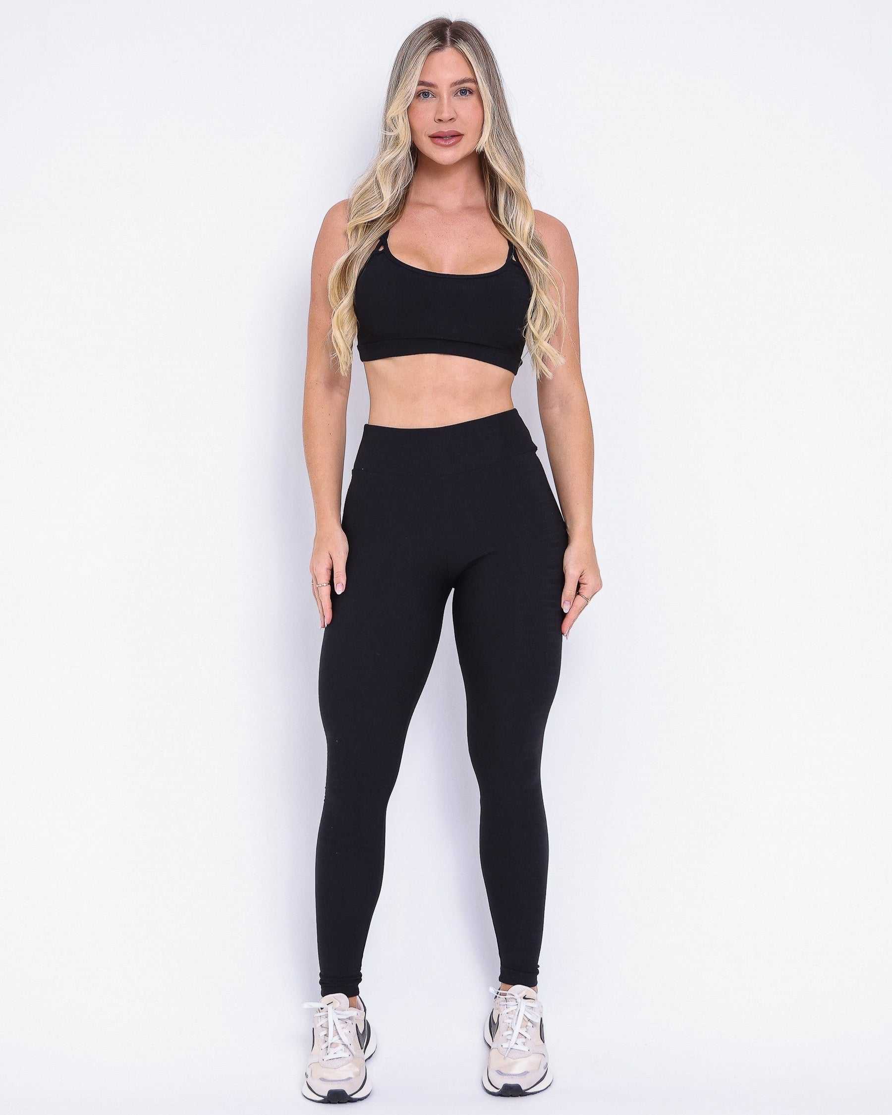 Conjunto Legging Básico Jacquard Comfy + Top Lu