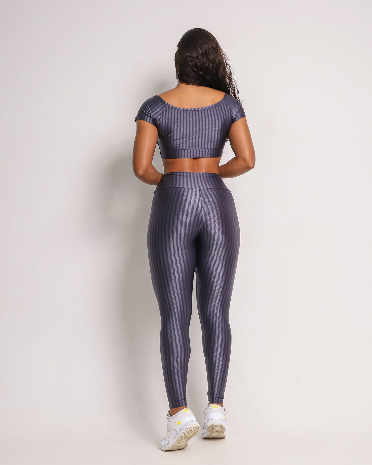 Conjunto Legging Básico Cirrê + Top Manguinha