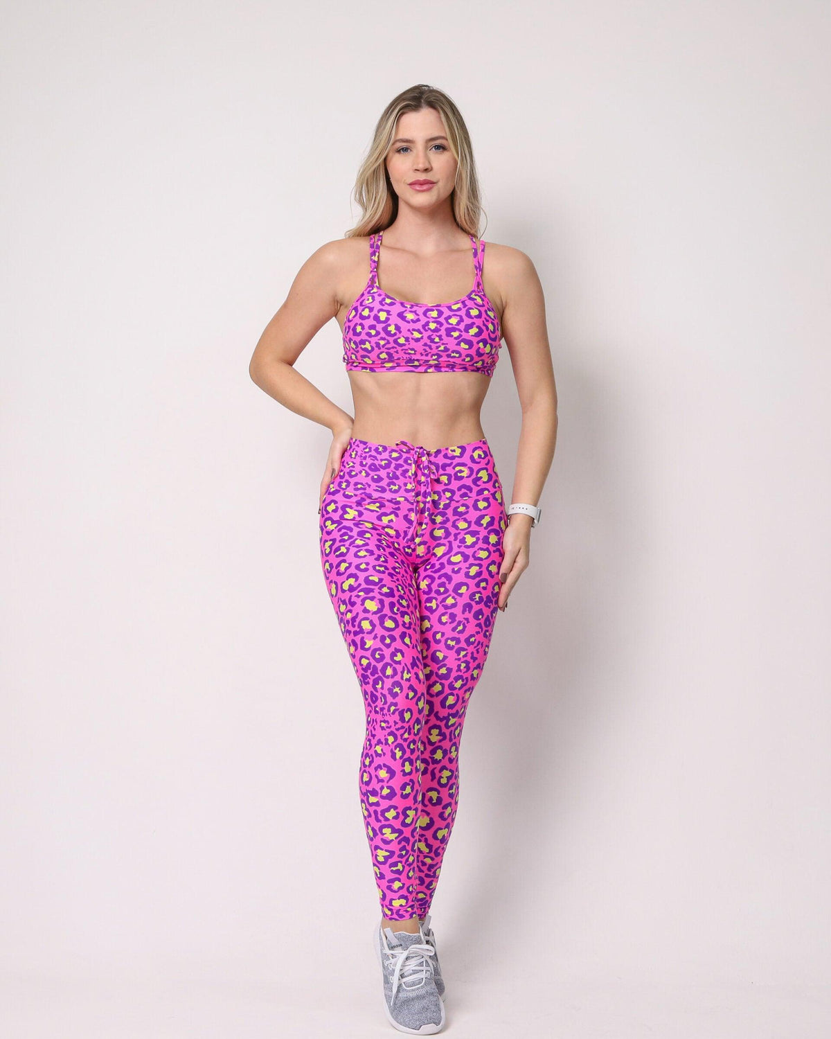 Conjunto Legging Empina Bumbum Savana + Top Naty