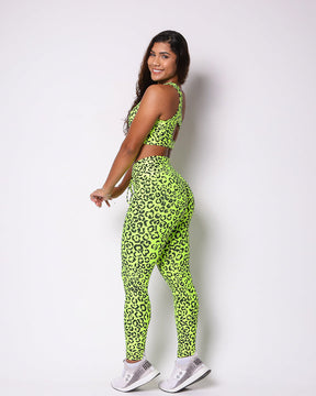 Conjunto Legging Empina Bumbum Onça + Top Paloma