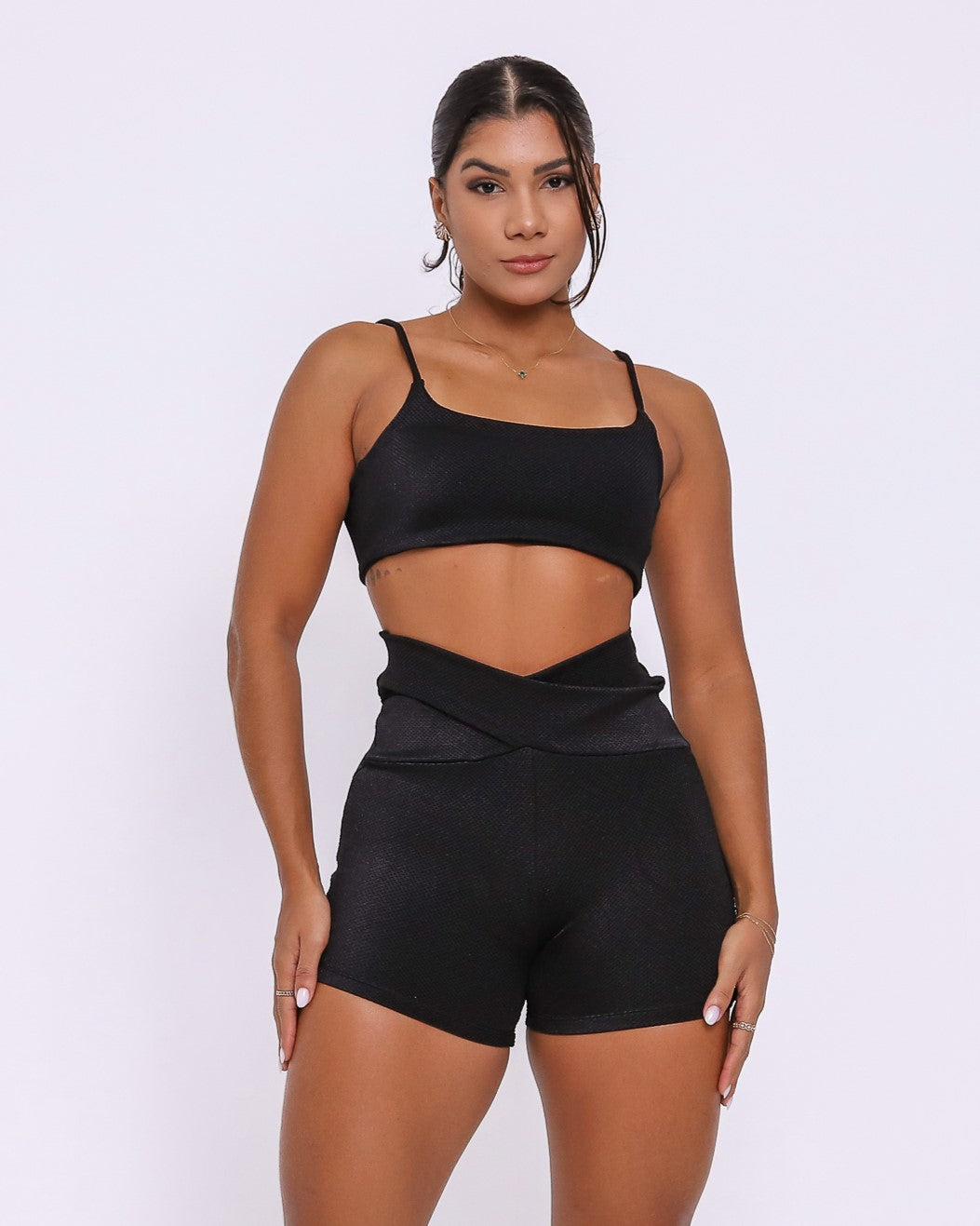 Conjunto Short Básico Cós Cruzado Textura Stil + Top Ju