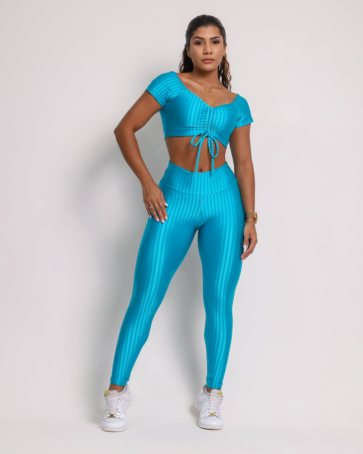 Conjunto Legging Básico Cirrê + Top Manguinha