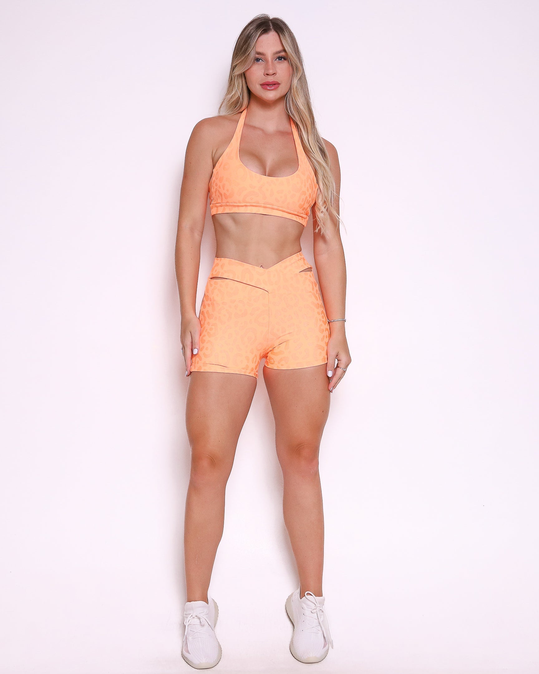 Conjunto Short Básico Cós Cruzado New Onça Fit + Top Jhully